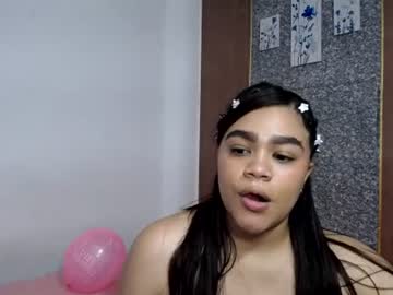 Isa--->Sunday is a day of rest., live webcam girl, from CO, streaming now, pussyhairy, brunette