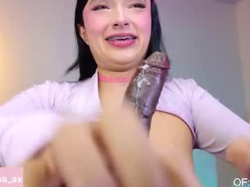 issa_garcia, live webcam girl, age 22, from CO, streaming now, saliva, deepthroat