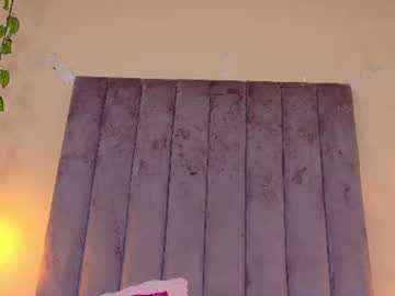 Ixxus 🍆💦, live webcam girl, age 21, from CO, streaming now, twink, bigcock
