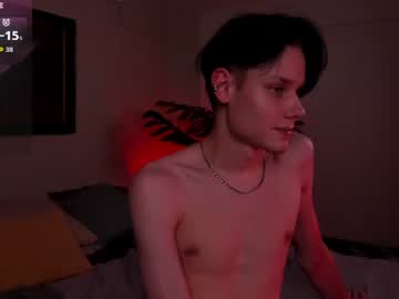 Jan, live webcam girl, age 23, streaming now, tease, handsome