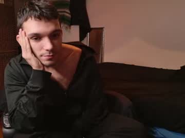 jackdesfeux, live webcam girl, age 99, from CA, streaming now, tattoos, canadian