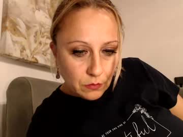 kate, live webcam girl, age 46, streaming now, lovense, bigboobs