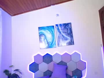 jader_josh, live webcam girl, age 18, from CO, streaming now, latina, femboy