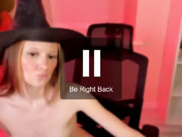Jennifer ♥, live webcam girl, age 22, streaming now, 18, new