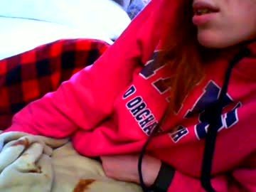 jenovakitty, live webcam girl, age 30, from CA, streaming now, naturalredhead, princess
