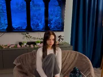 Rubie, live webcam girl, age 18, streaming now, shy, new