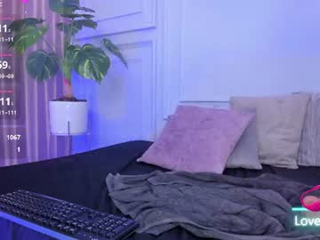J E S I K A, live webcam girl, age 22, from CO, streaming now, squirt, teen