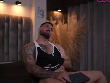 john, live webcam girl, age 24, from CO, streaming now, muscle, lovense