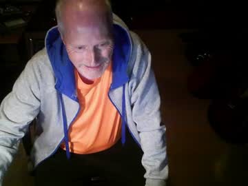 Dirty Harry, live webcam girl, age 66, from DE, streaming now, cumshot, shaved