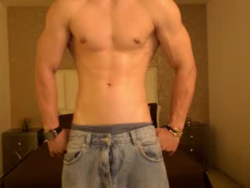 Jordan, live webcam girl, age 19, from CO, streaming now, 18, feet