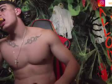 JOSEPH 💪🏻, live webcam girl, age 23, from CO, streaming now, young, 18