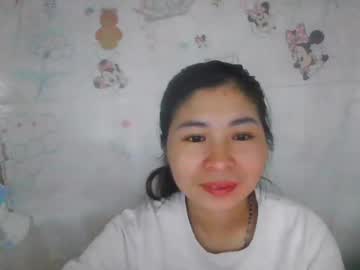 juliaa5, live webcam girl, from VN, streaming now