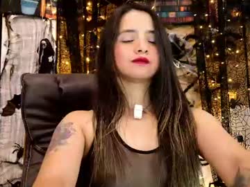 Julietta_Jackson, live webcam girl, age 21, from CO, streaming now, feet, hairypussy