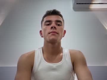 Max, live webcam girl, age 19, streaming now, new, twink