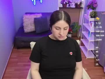 Karol, live webcam girl, age 28, from CO, streaming now, anal, shy