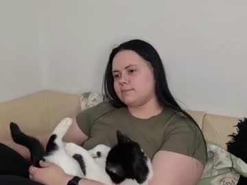 keakiss, live webcam girl, age 21, streaming now, teen, feet
