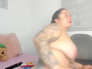 khata, live webcam girl, age 99, streaming now, leggings, latina