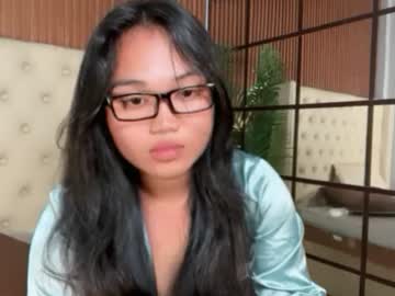 VALERIA, live webcam girl, from PH, streaming now, 18, asian