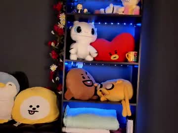 Kira!( ᴗ͈ˬᴗ͈) !!, live webcam girl, age 20, from CO, streaming now, domi, glasses