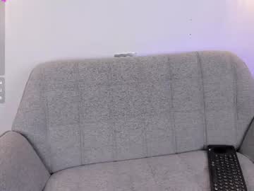 Karina, live webcam girl, age 18, from CO, streaming now, 18, smalltits