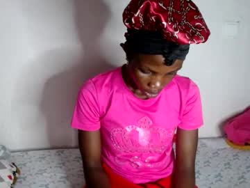 kirah, live webcam girl, age 21, from KE, streaming now, ebony, anal