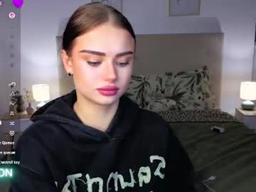 ❤️, live webcam girl, age 20, from UA, streaming now, teen, brunette