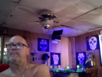 MrKleeen, live webcam girl, age 55, from US, streaming now