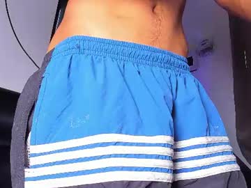 kuzzcoo, live webcam girl, age 25, from CO, streaming now, bbc, 18
