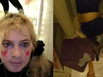 flowa, live webcam girl, from CA, streaming now, trans, nonbinary