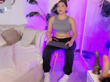 LALA 💗, live webcam girl, from CO, streaming now, ebony, asian