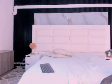 Laraa_smithh1, live webcam girl, age 31, from CO, streaming now, latina, blonde