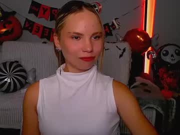 Riana, live webcam girl, age 22, streaming now, nonude, new