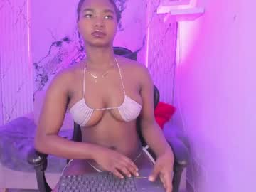 Lauren ♥, live webcam girl, age 19, from CO, streaming now, ebony, bigass