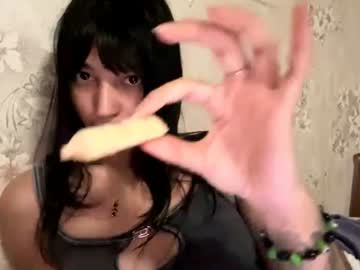 Karoline, live webcam girl, age 18, streaming now, new, shy