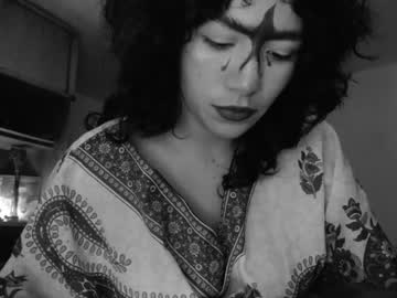 leonela, live webcam girl, age 26, from CO, streaming now, nonude, erotic