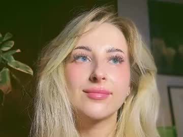 limerenceme, live webcam girl, streaming now, shy, erotic