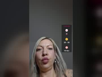 Lina Amalia, live webcam girl, age 35, from DE, streaming now, german, deutsch