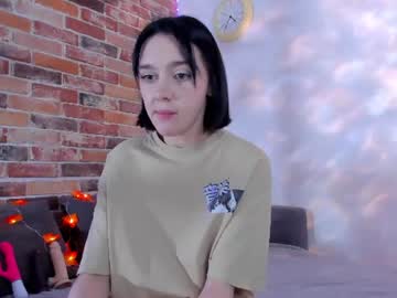 Linda, live webcam girl, age 20, streaming now, cute, shy