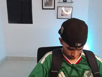 lindanx_vip, live webcam girl, from CO, streaming now, twink, 18