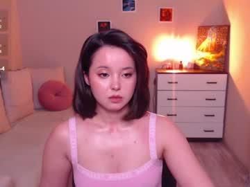 L I A, live webcam girl, age 26, streaming now, dance, private