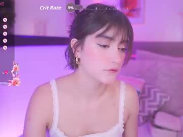 liaa, live webcam girl, age 19, from CO, streaming now, atm, squirt