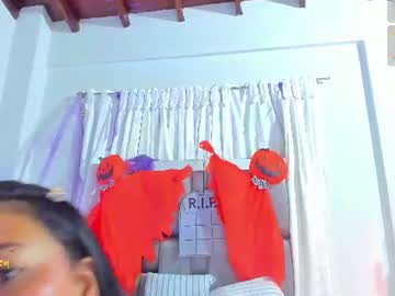 Antonela, live webcam girl, age 42, from CO, streaming now, fuckmachine, anal