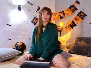 Alice, live webcam girl, age 29, streaming now, bigboobs, milf