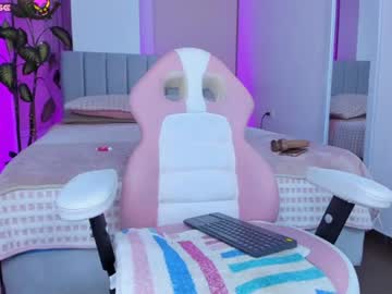 🌸Liiz🌸, live webcam girl, age 28, from CO, streaming now, new, bigass