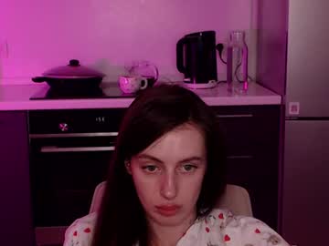 Lilu 🌙, live webcam girl, streaming now, nonude, new