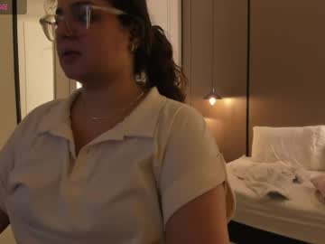 L I L L Y 🦋, live webcam girl, age 29, from CO, streaming now, bigass, squirt