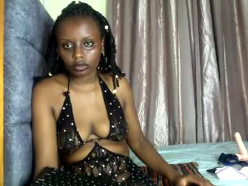 ✨ 𝓜𝓪𝓻𝓲𝓵𝔂𝓷 ..., live webcam girl, age 21, from KE, streaming now, squirt, ebony