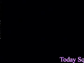 Lisa Sweet 💜, live webcam girl, age 18, from CO, streaming now, goth, fuckmachine