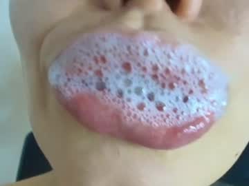 Lisbet, live webcam girl, from CO, streaming now, blowjob, saliva