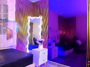 Liz 💜, live webcam girl, age 20, from CO, streaming now, lovense, bigboobs
